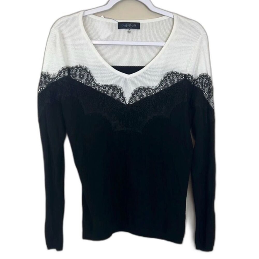 NWT AUGUST SILK white black lace rayon/nylon knit SWEATER TOP M